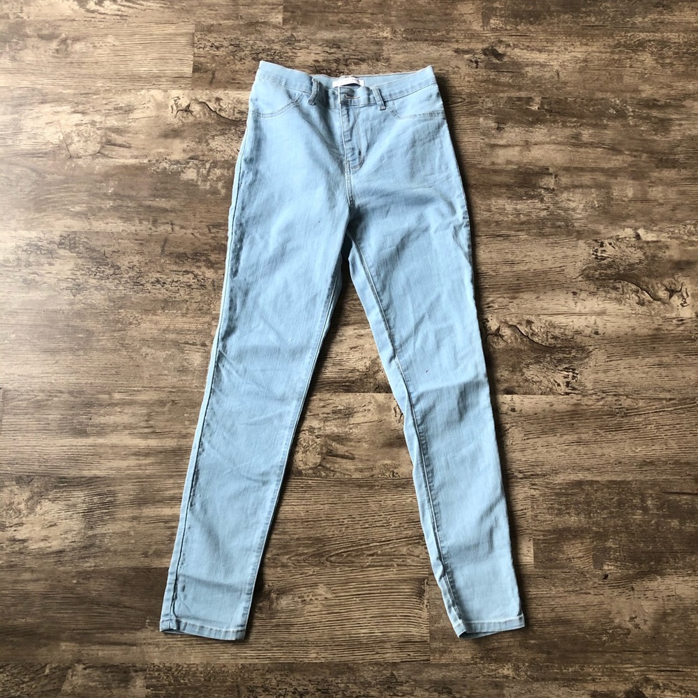 Encore via Fashion Nova light wash jeans size 11